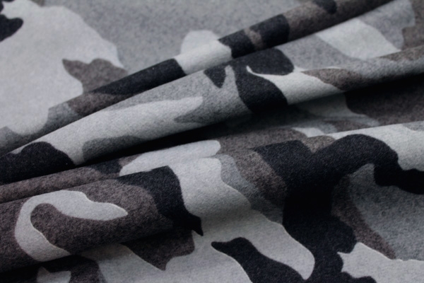 Camo Print Wool - Black Grey