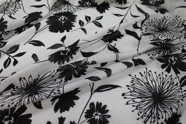 LAST PIECE - Floral Print Cotton - Black on White 