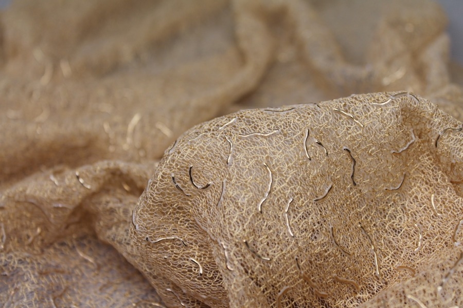 Gold Squiggle Texture Mesh