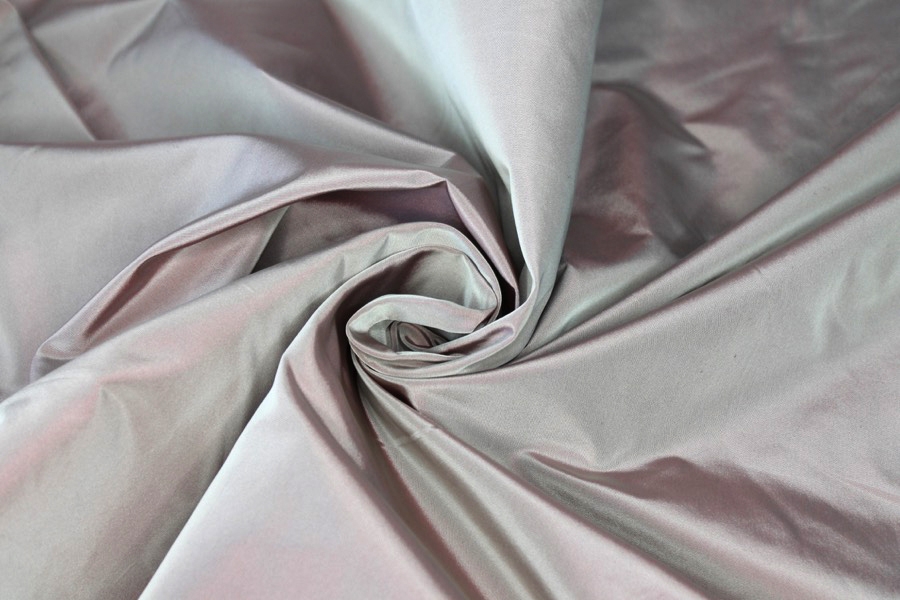 Acetate Taffeta - Burgundy shot Ivory 