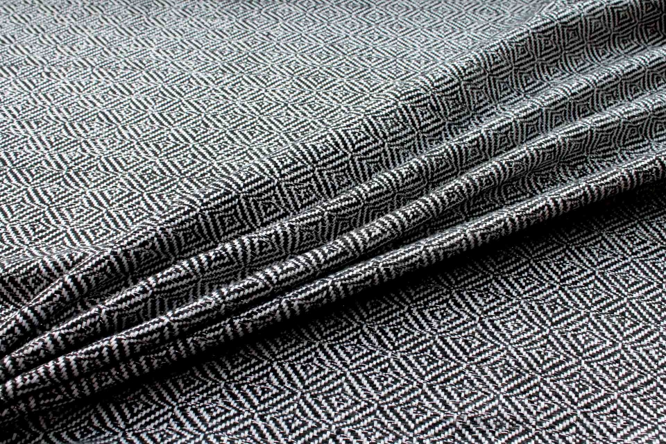 Sparkly Check Silk Lurex Matka - Black/White