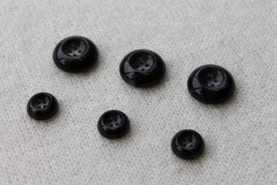 Marbled Black and Grey Plastic Button - 3cm