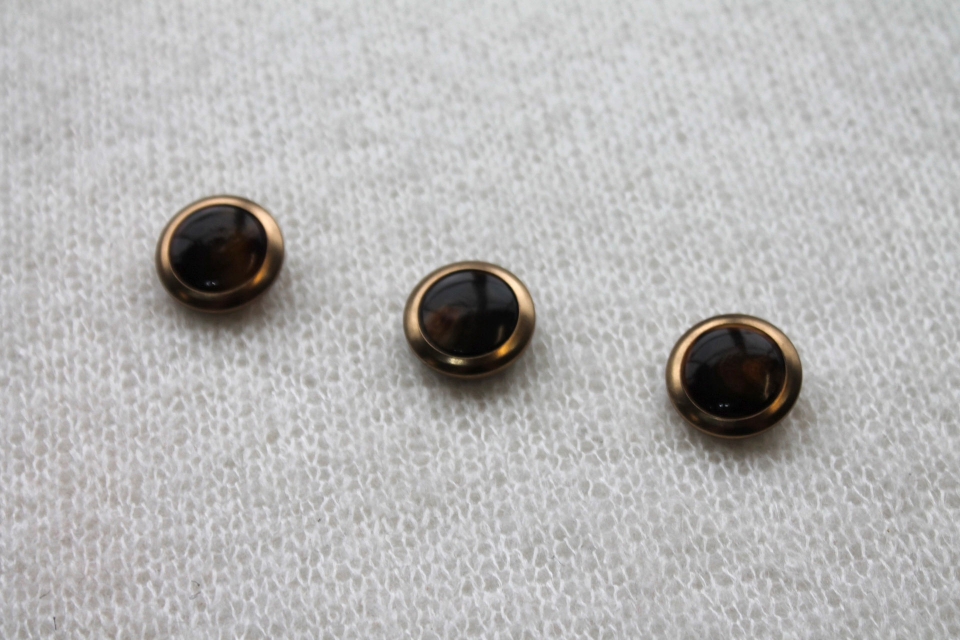 "Tortoise Shell Inlay" Look Resin Button with Gold Metal Rim - 2.2cm