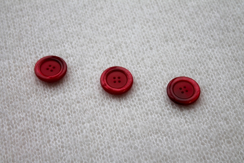 Red Nylon Button - 2.2cm