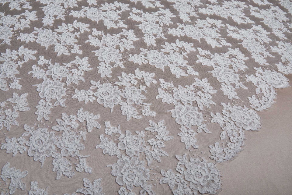 NEW BRIDAL - Corded Floral Lace - Ivory - Double Scallop