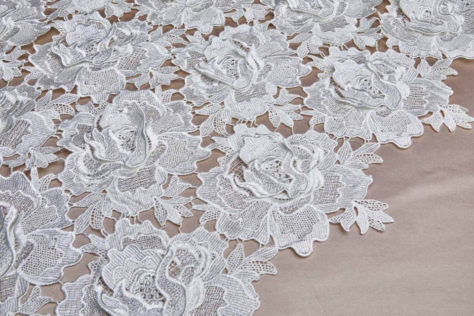 NEW BRIDAL - Guipure Lace with 3D Applique Flowers in Ivory