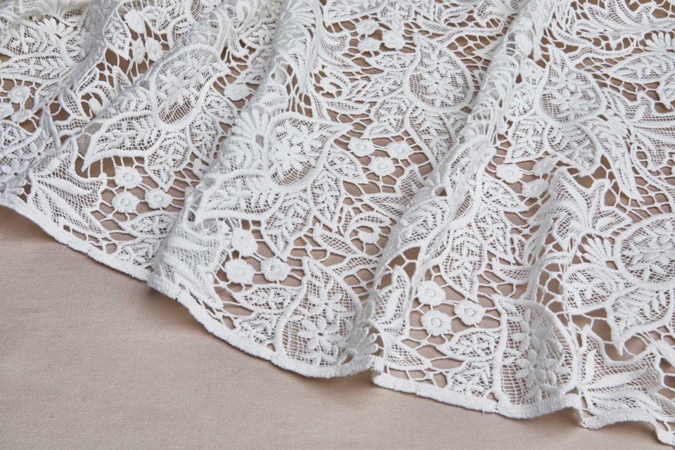 NEW BRIDAL - Guipure Lace - Paisley Floral Cotton Ivory