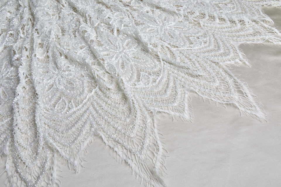 NEW BRIDAL - Heavily Beaded Floral Flapper Lace - Ivory