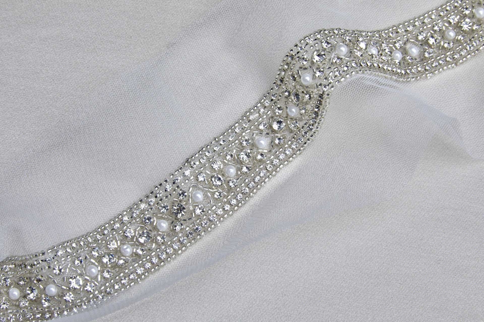 Wide "Criss Cross" Seed Bead and Diamante Trim in Silver 