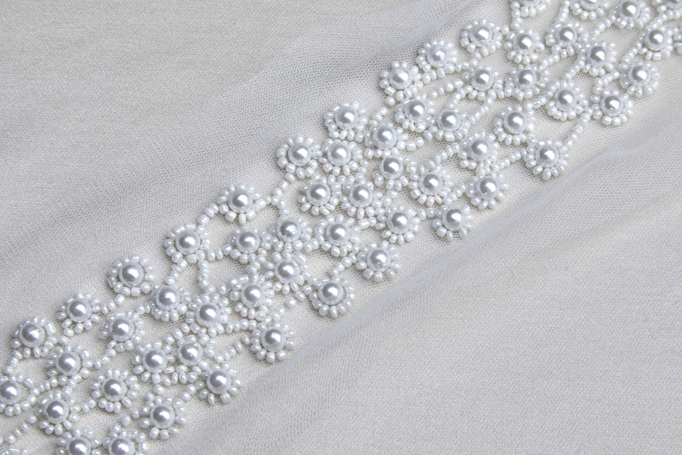 White Pearl and Glass Bead Trim