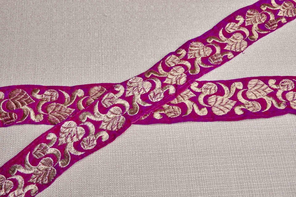 Leaf Trim - Gold Thread on Pink Velvet